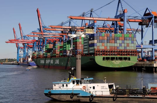 Container ship