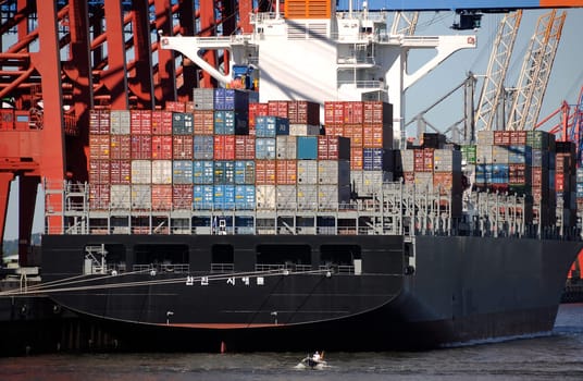 Container ship