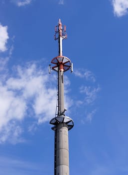 Mobile phone mast
