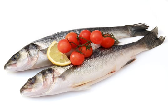 sea bass with lemon and tomatoes