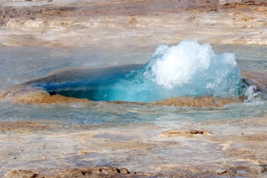 principle of eruption of a geyser