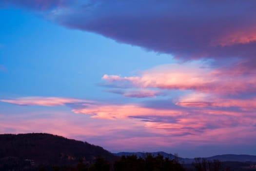 sunset or (sunset beach) or (sunset nature) or (sunset skyline)