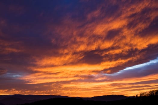 sunset or (sunset beach) or (sunset nature) or (sunset skyline)