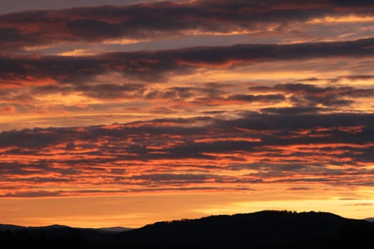 sunset or (sunset beach) or (sunset nature) or (sunset skyline)