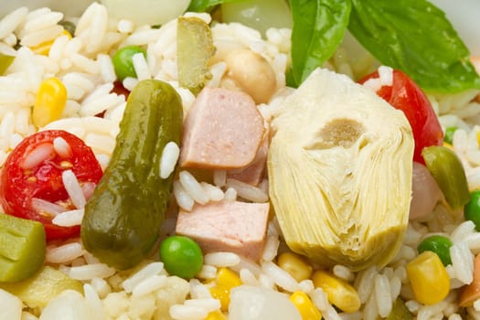 rice salad with tomatoes and pickles