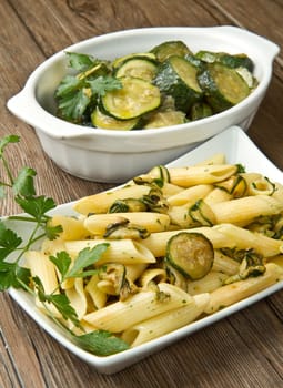 pasta with fresh zucchini and parsley