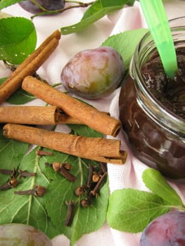 Plum jam with spices
