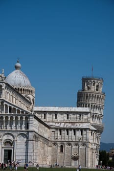 Famous buildings in Pisa