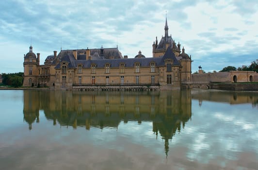 the Châteaux of Chantilly in the mirror