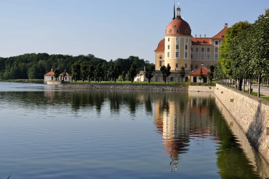 lake schloss moritzburg, dresden