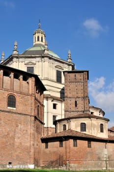 san lorenzo south back side, milan