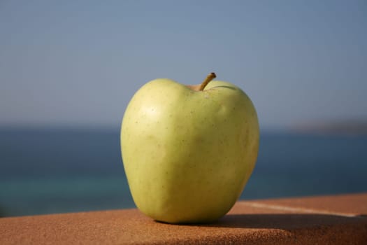 Apples without (New York)