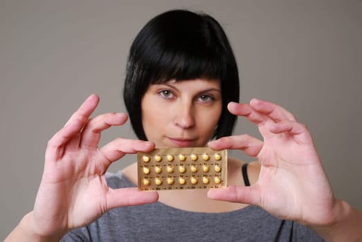 Contraceptive pill