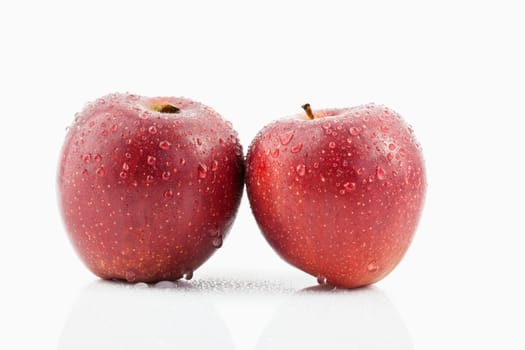 red apples