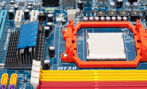 Microprocessor, slots for memory, capacitors, system of the cooling