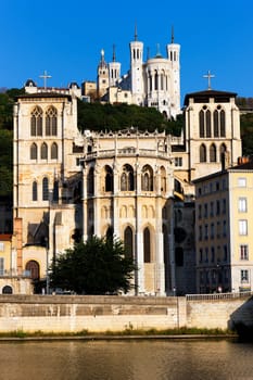 The apse of the Saint Jean cathedral, next to the Saone river