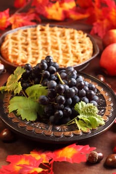Red grapes and apple pie for Thanksgiving