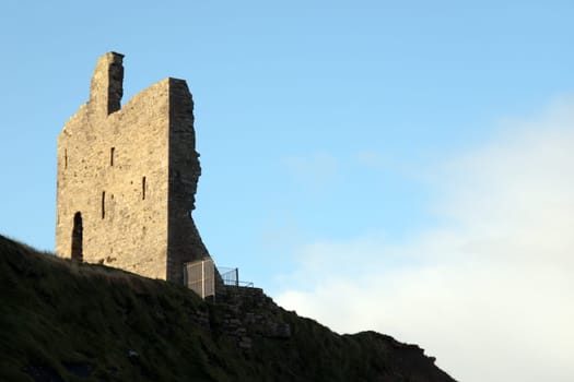 the old ruin of a castle in ballybunion