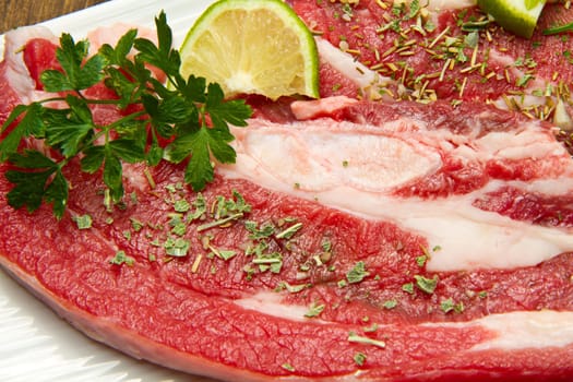 Meat, raw beef