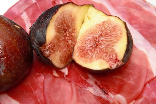 fresh fig with ham