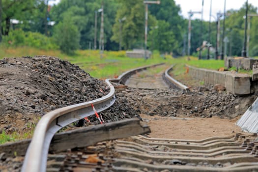 Bended flexible rail during the track modernization