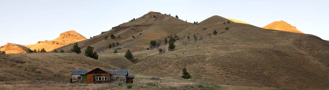 Sunrise Over Desert Farmland with Little House in Central Oregon Panorama