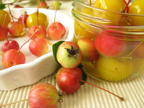 Apple compote from mini apples