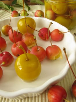 Apple compote from mini apples