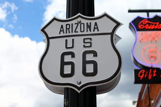 Picture of a sign of the Historic Route 66