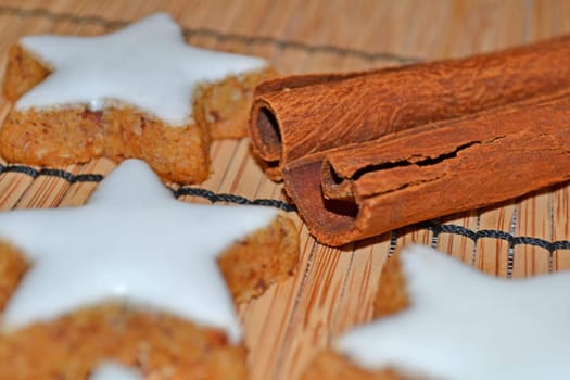 cinnamon stars