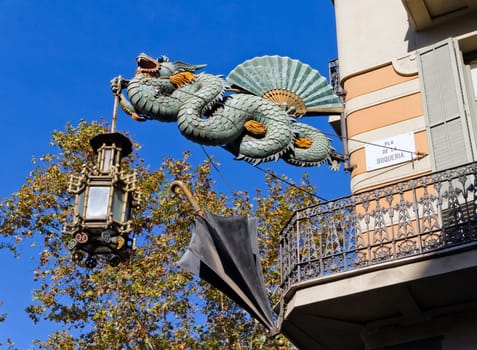 Dragon House of umbrellas, La Rambla, Barcelona