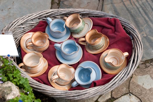 handcrafted pots in tintagel in cornwall