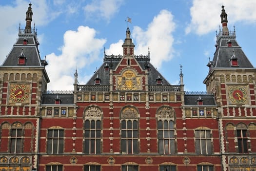 Amsterdam Central Train Station (also tree metro starting point) built in the 1880′s in the Neo-Renaissance style designed by Pierre Cuypers and A. L. van Gendt.