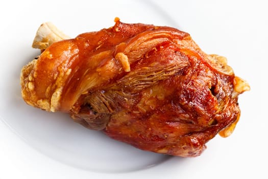 Knuckle on the plate