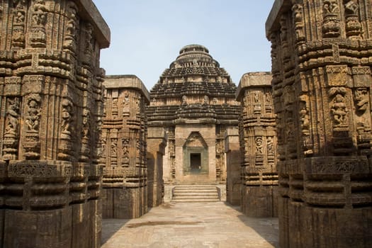 Skillful, marvelous sculpture at Sun Temple, Konark, Orissa, India, Asia