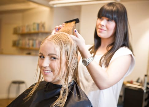 Situation in a Hair Salon