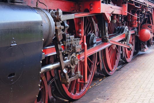 Express train locomotive 011066
