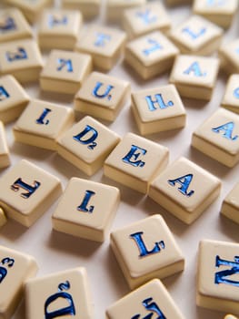 Idea, single word, text (scrabble)