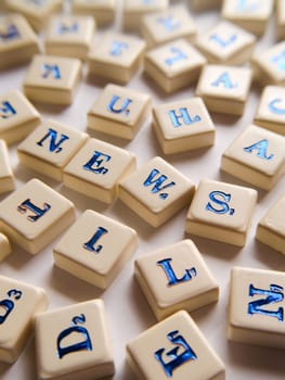 News, single word, text (scrabble)