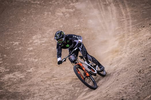 MAYDENA, AUSTRALIA - FEBRUARY 08: Théo ERLANGSEN of South Africa competes in the finals of Red Bull Hardline Tasmania on February 8, 2025 in Maydena, Australia.