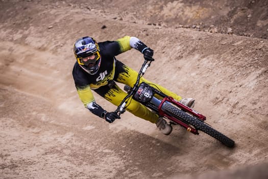 MAYDENA, AUSTRALIA - FEBRUARY 08: Brook MACDONALD of New Zealand competes in the finals of Red Bull Hardline Tasmania on February 8, 2025 in Maydena, Australia.