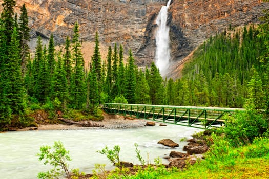 Takakkaw Falls waterfall and footbridge in Yoho National Park, British Columbia, Canada