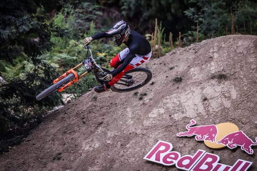 MAYDENA, AUSTRALIA - FEBRUARY 08: Tuhoto-Ariki PENE of New Zealand competes in the finals of Red Bull Hardline Tasmania on February 8, 2025 in Maydena, Australia.