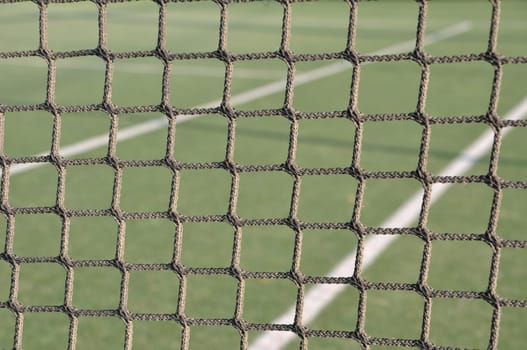 green outdoor tennis court net (background)