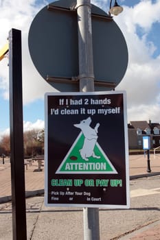 warning sign on dog littering in ireland