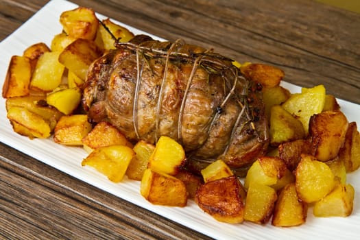 roast with potatoes