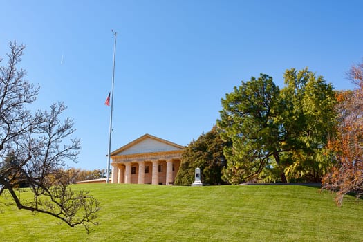 Arlington House, The Robert E. Lee Memorial, at Alington Cemetery in Virginia. Also known as the Custis-Lee Mansion