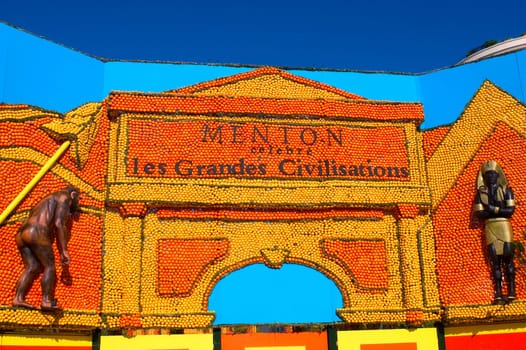 With this occasion the gardens are the theater of construction of monument out of oranges and lemons on a different topic each years.
