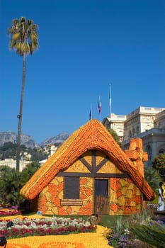 With this occasion the gardens are the theater of construction of monument out of oranges and lemons on a different topic each years.