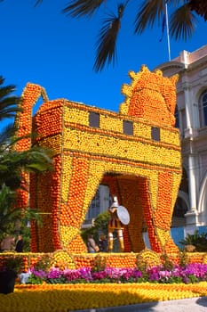 With this occasion the gardens are the theater of construction of monument out of oranges and lemons on a different topic each years.